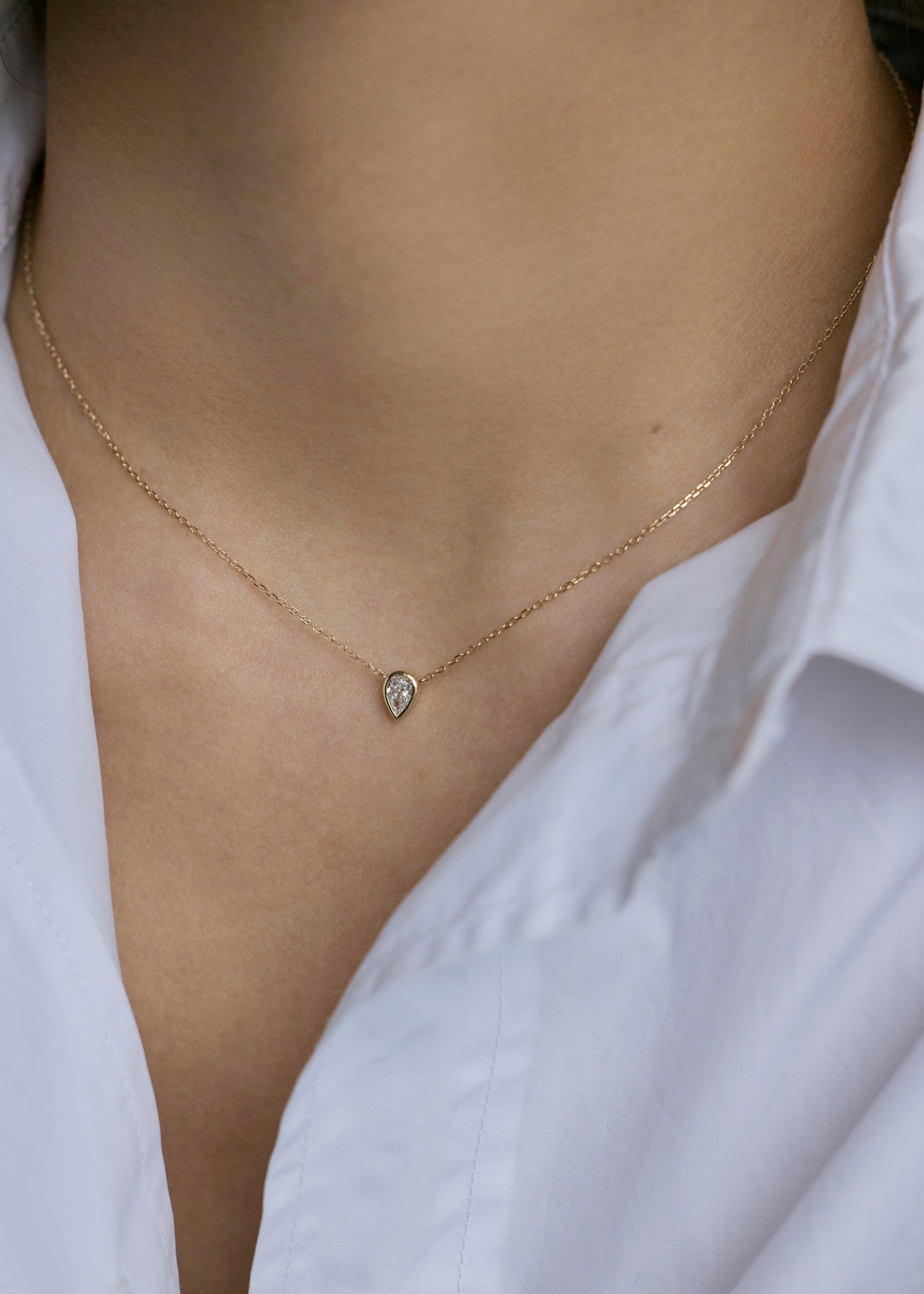 Heirloom Classic 0.3ct Bezel Set Pear Cut Diamond Solitaire Necklace
