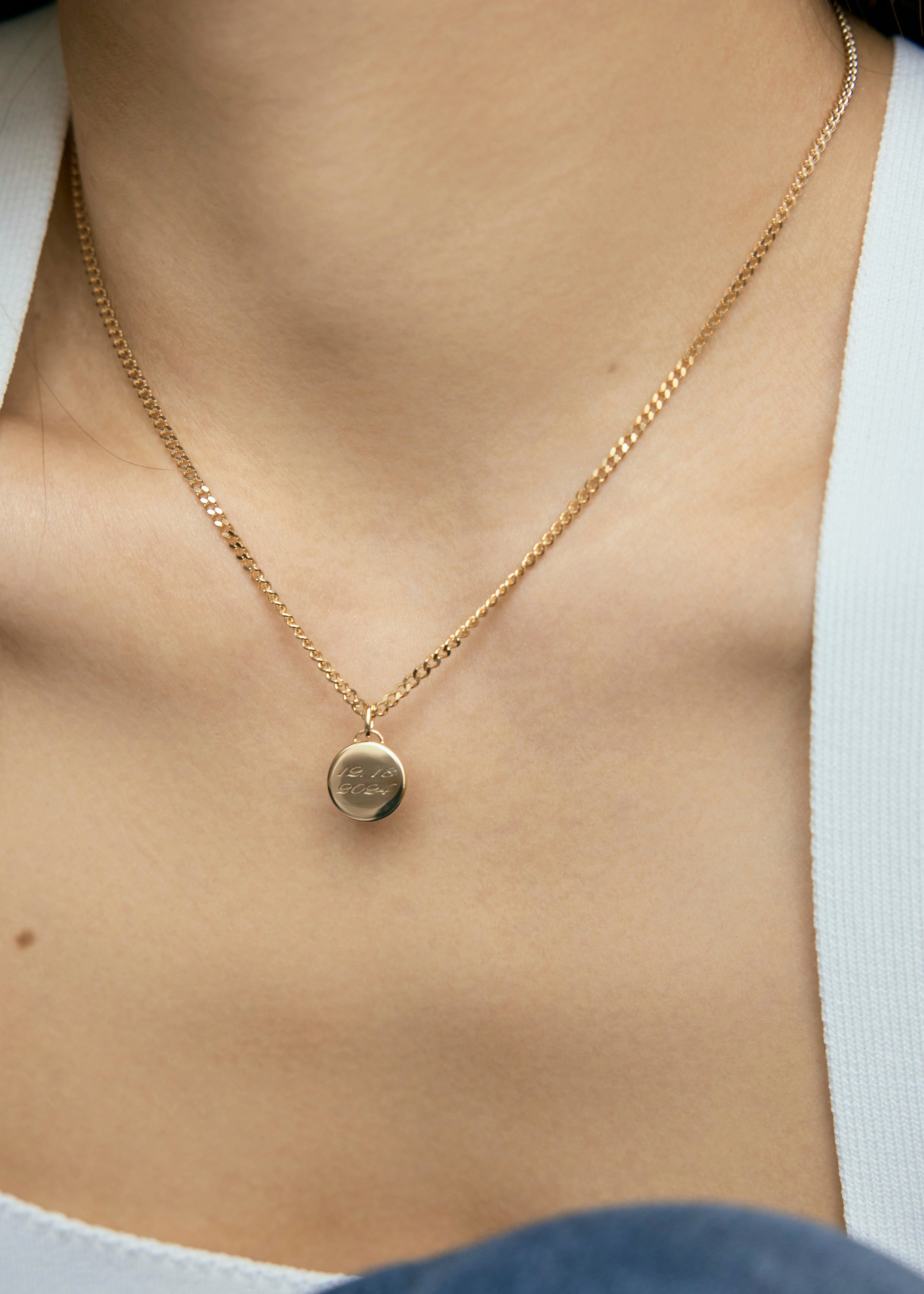 Heirloom Engravable Messenger Pendant