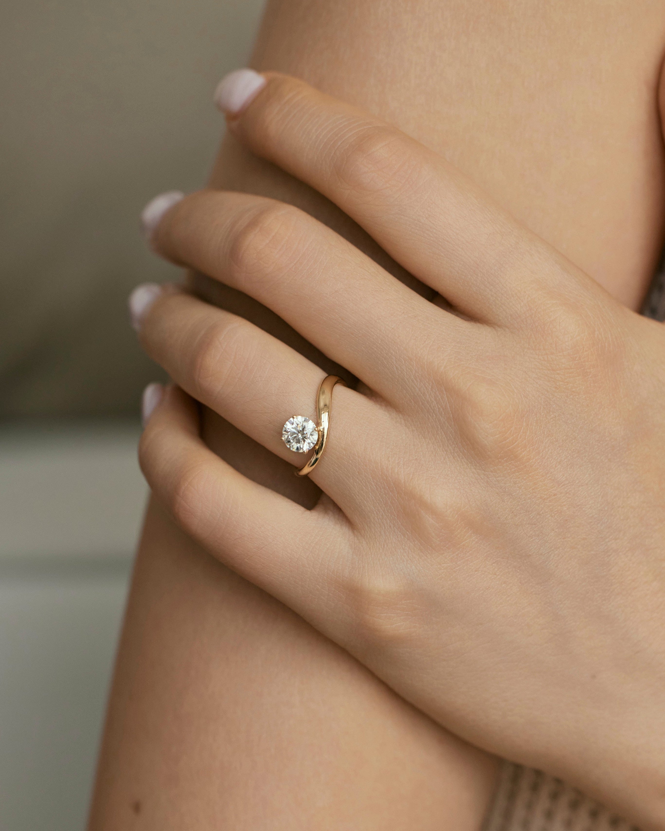 Heirloom Signature Wave Diamond Solitaire Ring