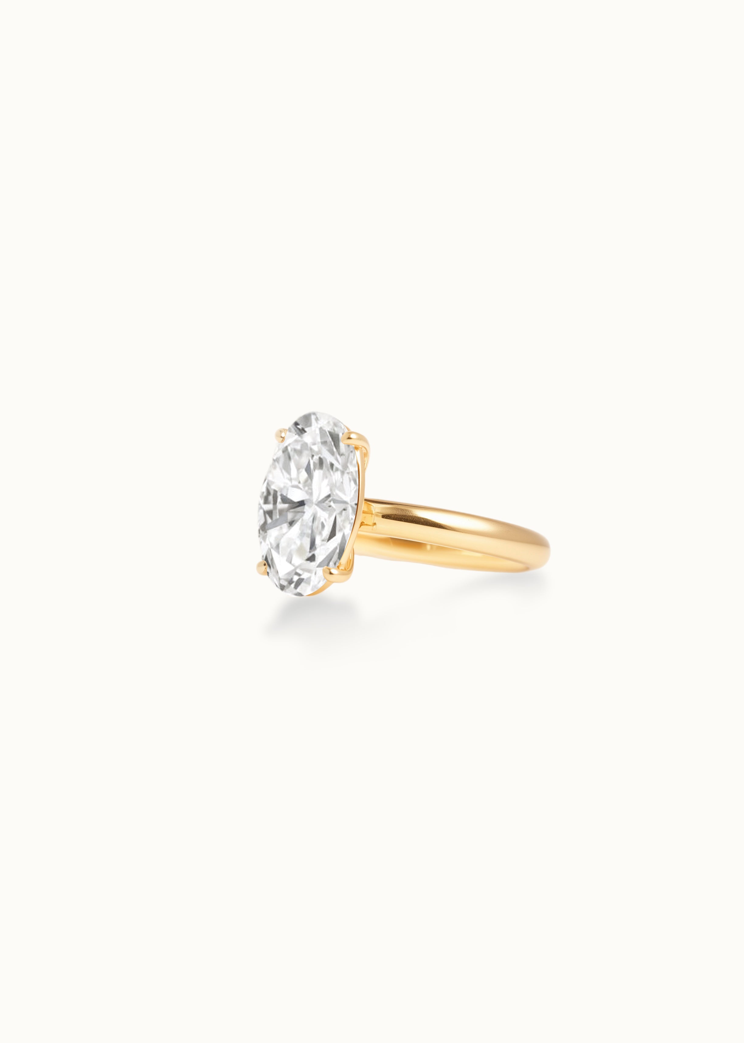 Heirloom Signature Oval Cut Diamond Solitaire Ring