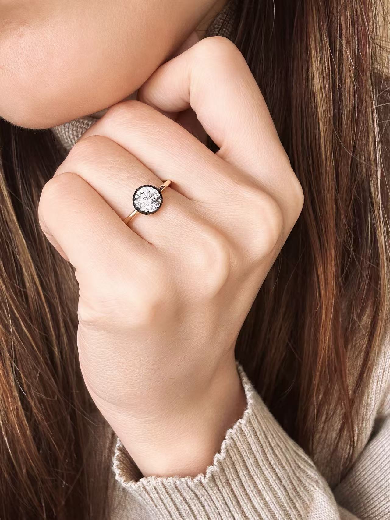 Archive Bubble 1ct Moissanite Solitaire Ring