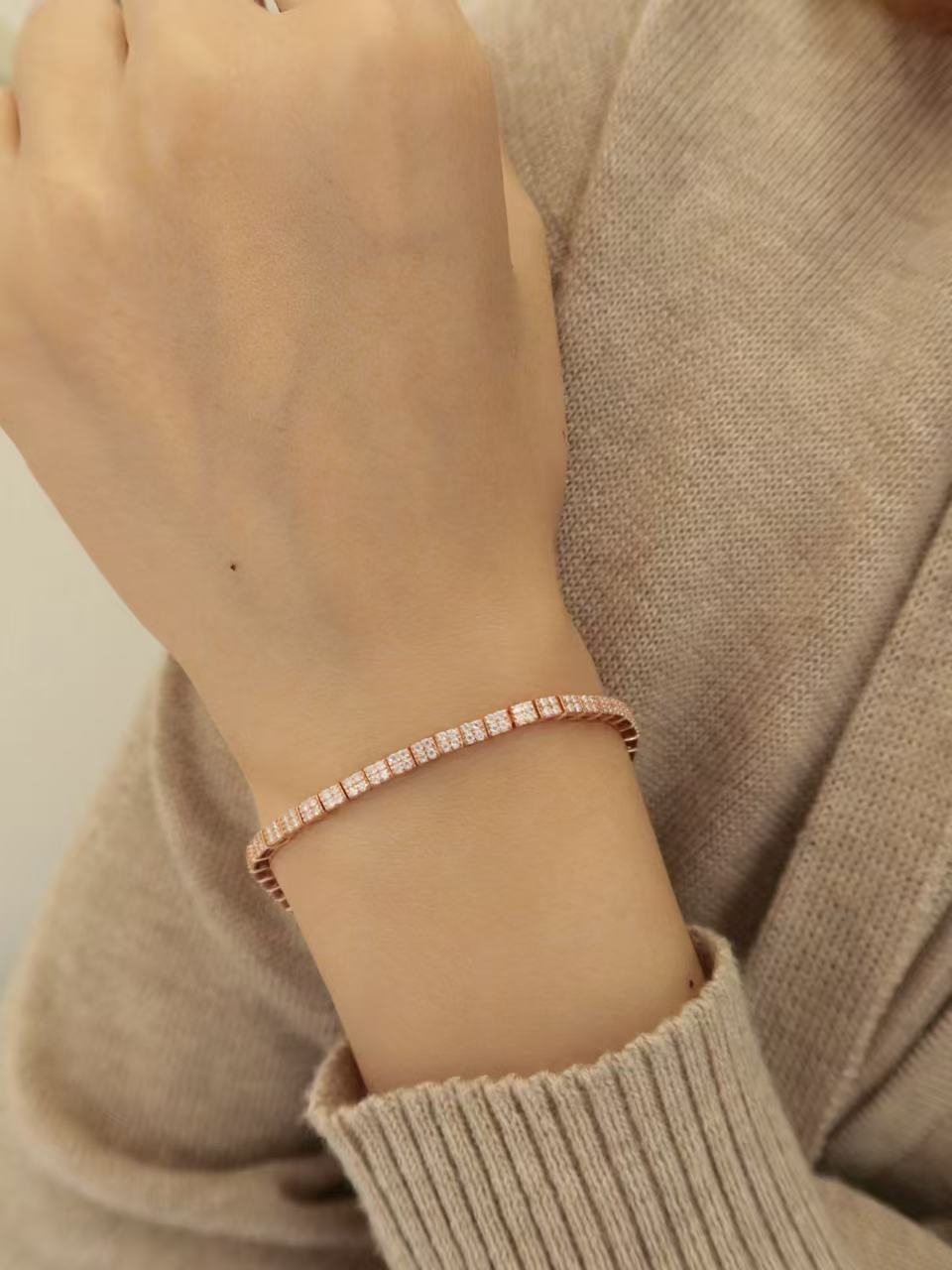 24 Hours Cube 2.5mm Moissanite Tennis Bracelet 1.6ct