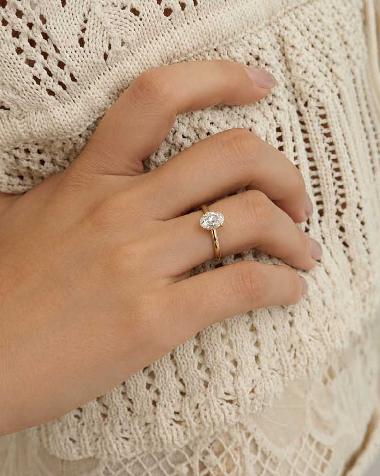 Heirloom Signature Oval Cut Diamond Solitaire Ring