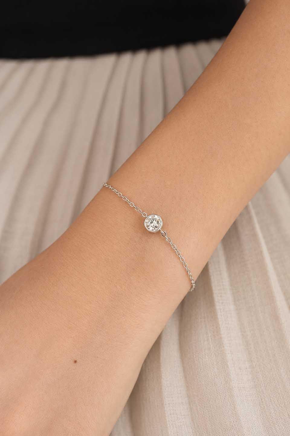 24 Hours Bubble 6.4mm Moissanite Bracelet 0.5ct