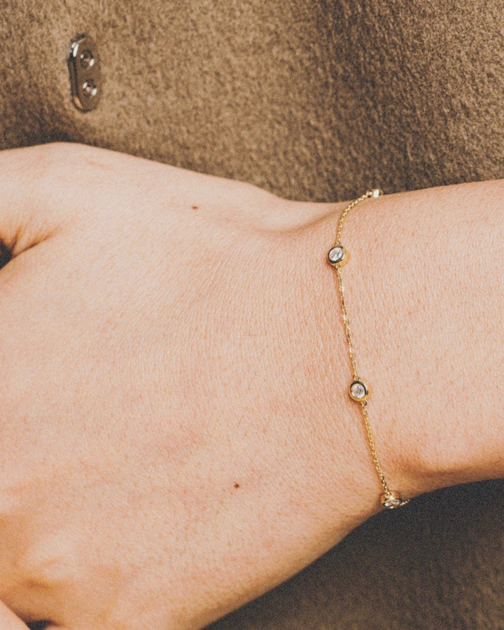 Five Diamonds Bracelet