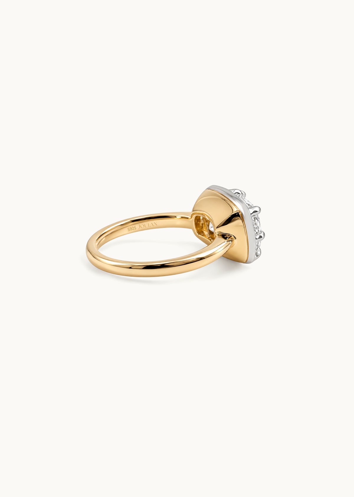 Archive East-West Cushion Moissanite Ring 5ct