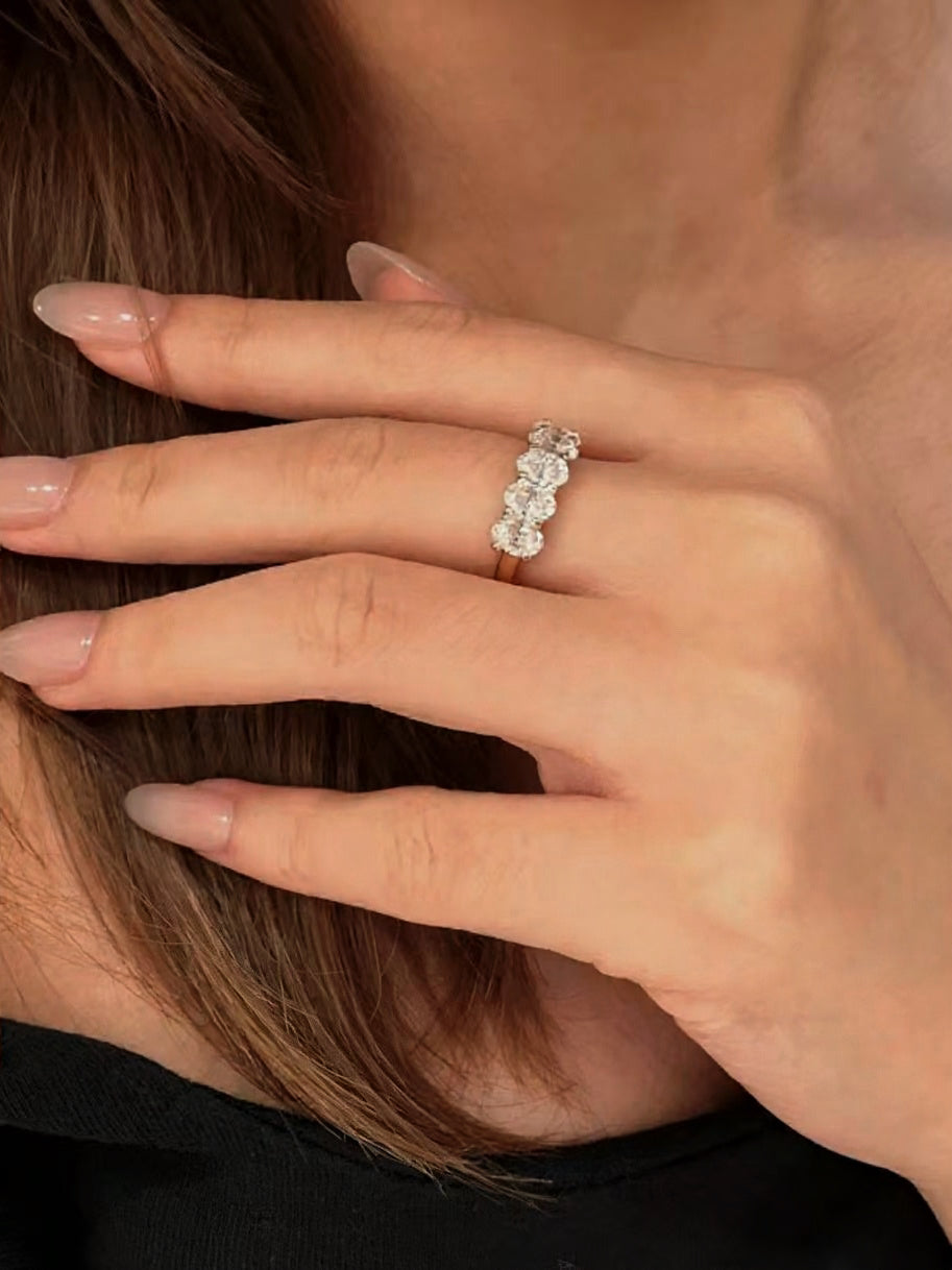 24 Hours Oval Cut Claw Set Moissanite Semi Eternity Ring 1.5ct