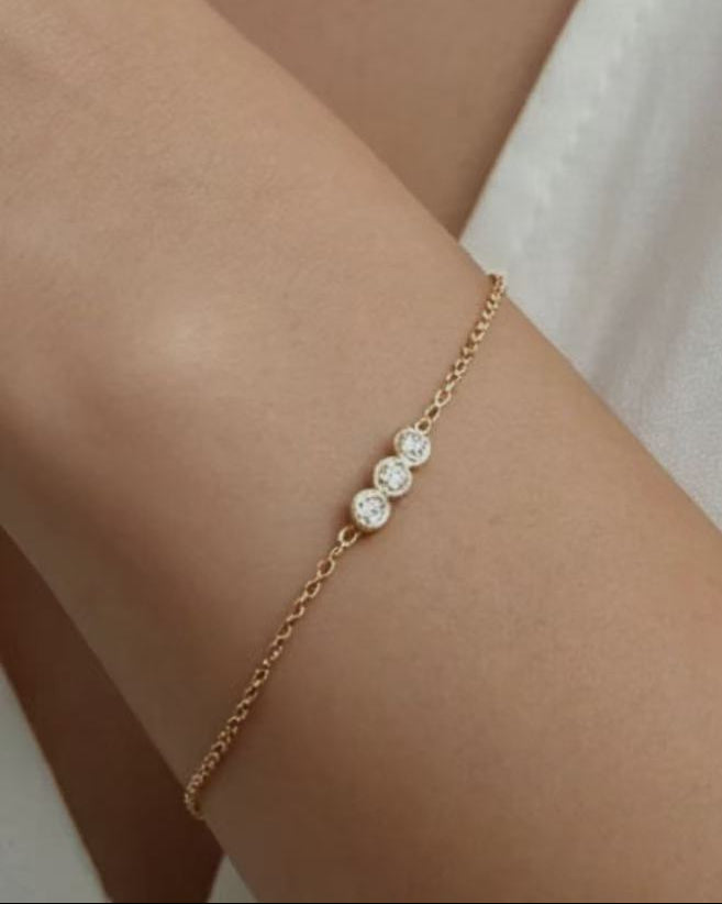 Heirloom Bubble 3 Diamond Bar Chain Bracelet