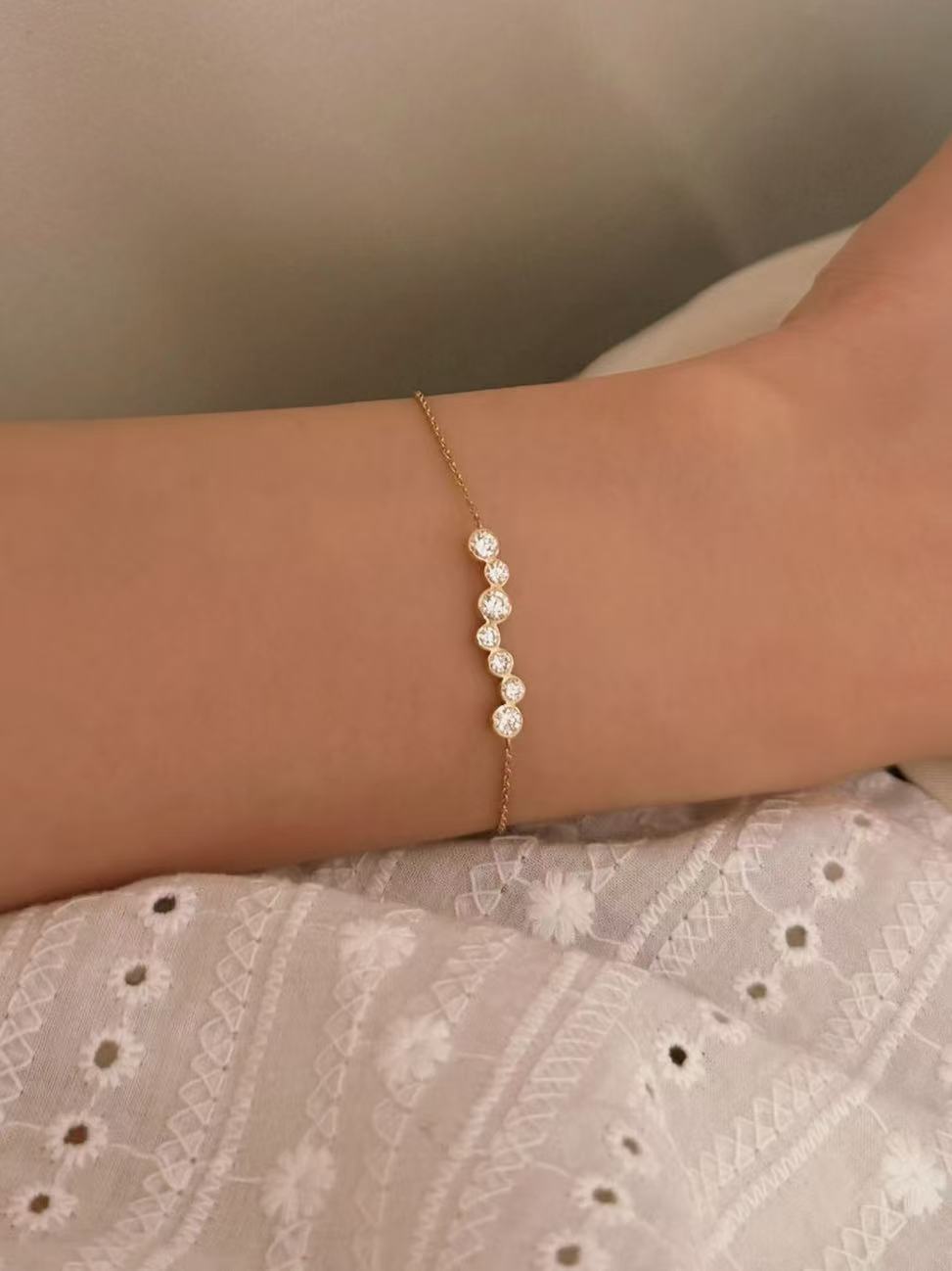 Heirloom Bubble 7 Diamond Bar Chain Bracelet