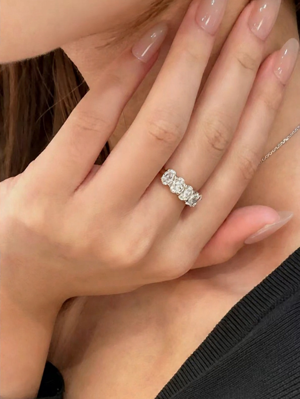 24 Hours Oval Cut Claw Set Moissanite Semi Eternity Ring 1.5ct
