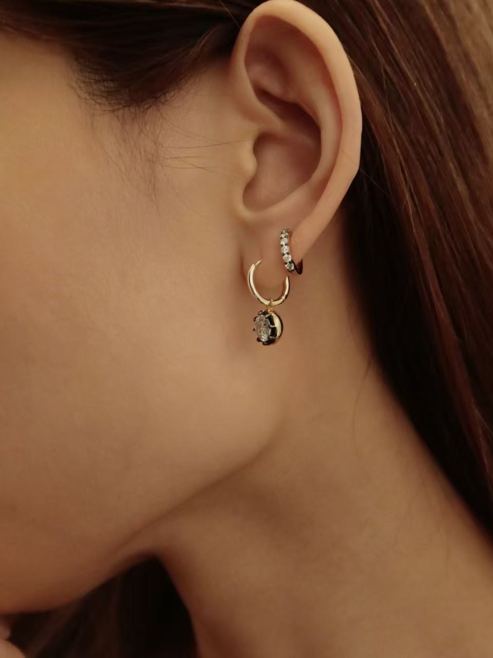 Archive Flow Bubble 1ct Round Brilliant Blackened Moissanite Hoop Earrings