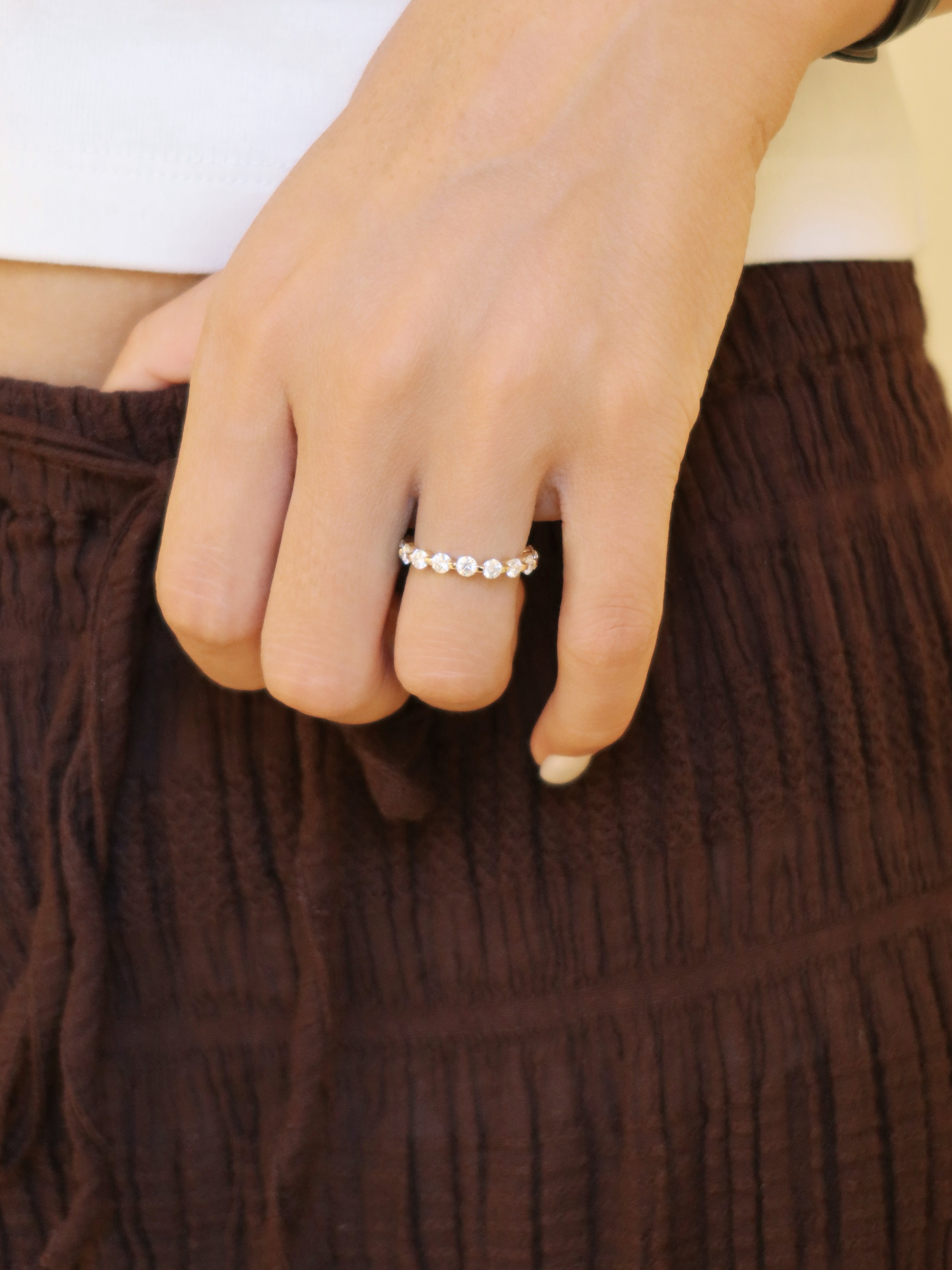 24 Hours Round Brilliant Cut Claw Set 3mm Moissanite Semi Eternity Ring 1.1ct