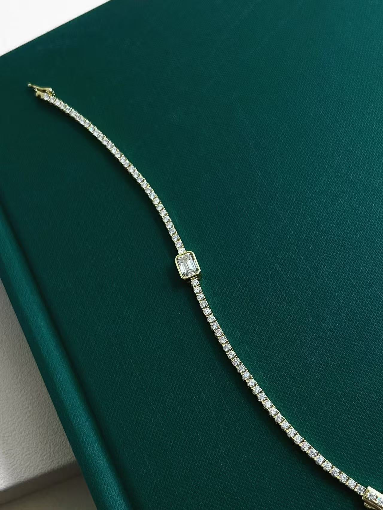 24 Hours Center Moissanite Tennis Bracelet 3.3ct