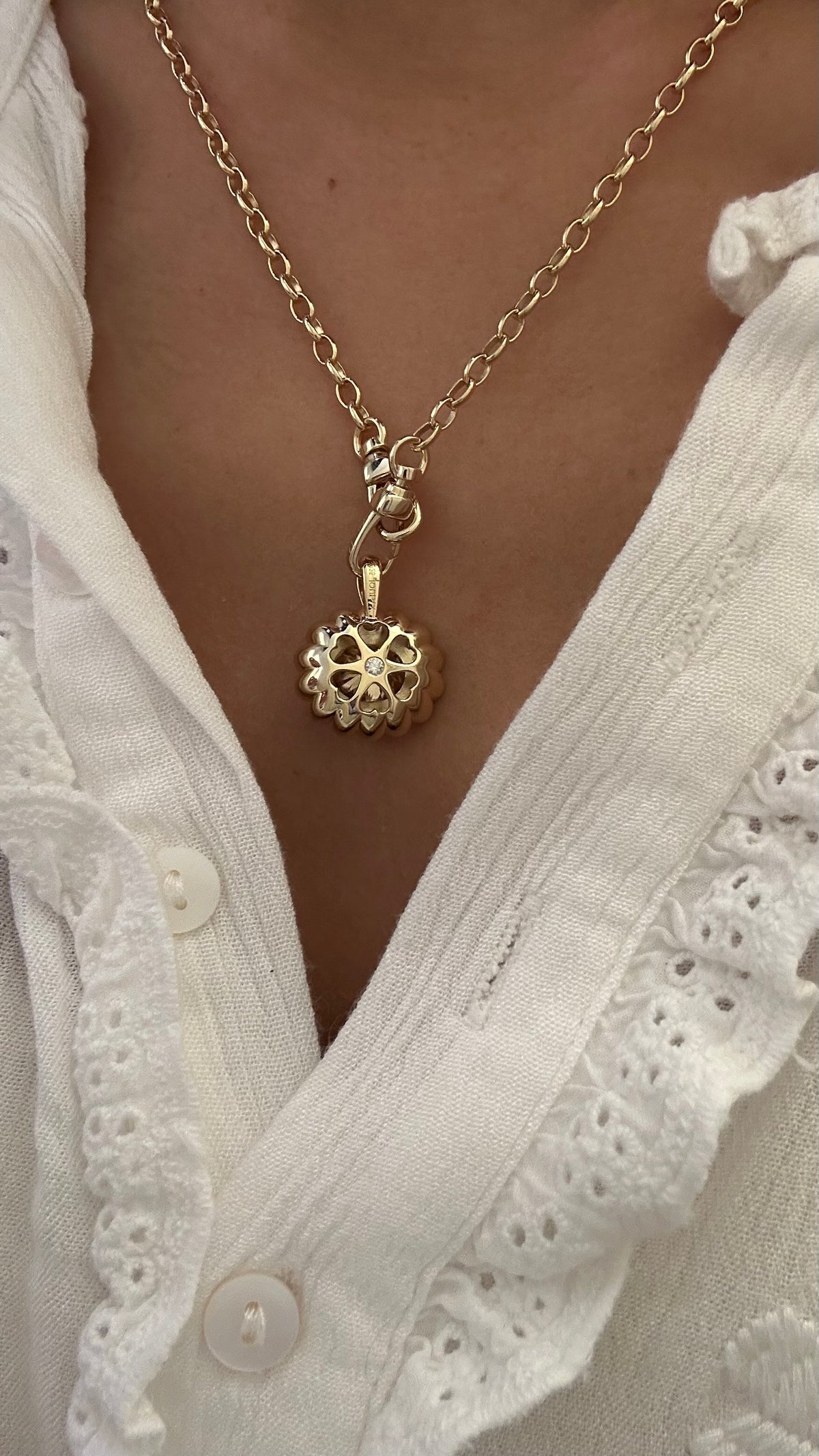 Archive Daisy Champagne Moissanite Pendant 4ct