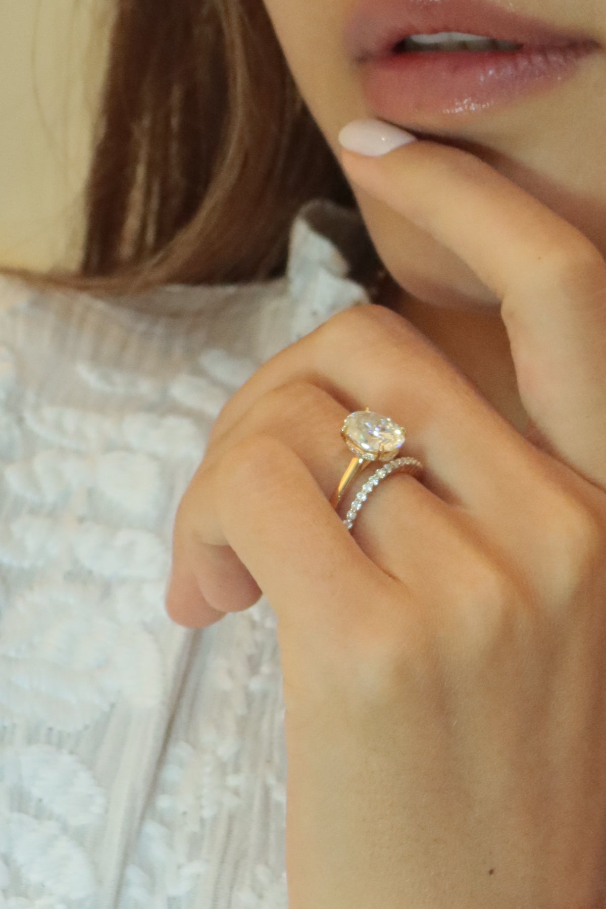 24 Hours Round Brilliant Cut Claw Set Moissanite Semi Eternity Ring 0.3ct