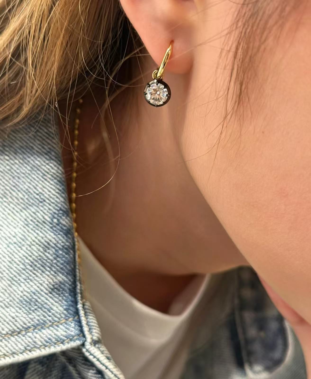 Archive Flow Bubble 1ct Round Brilliant Blackened Moissanite Hoop Earrings