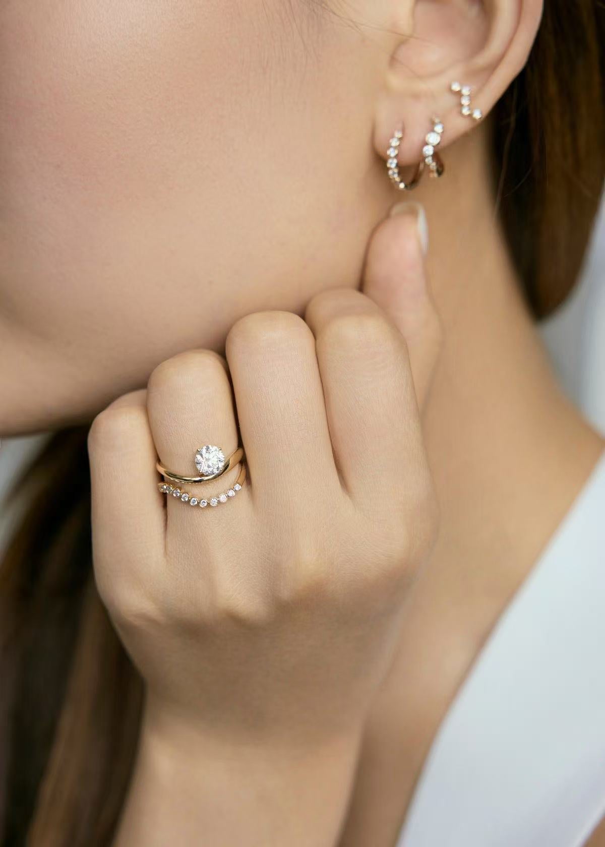 Heirloom Signature Wave Diamond Solitaire Ring