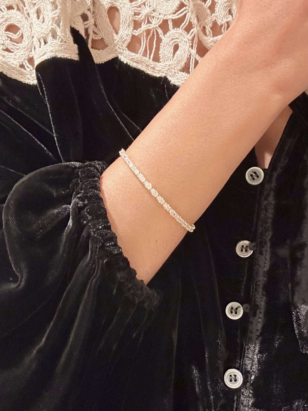 24 Hours East-West Oval 5mm Moissanite Tennis Bracelet
